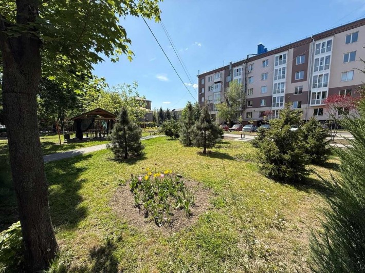 Продам 2-кімнатну квартиру Центр ремонт - фото 1