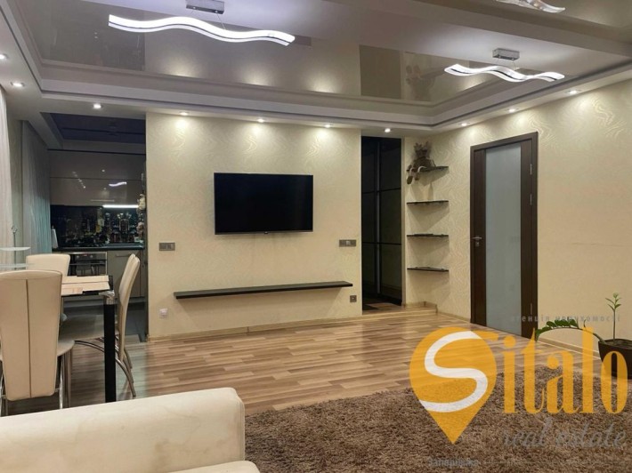 Продаж 3- кімнатної квартири в Хортицькому мікрорайоні - фото 1