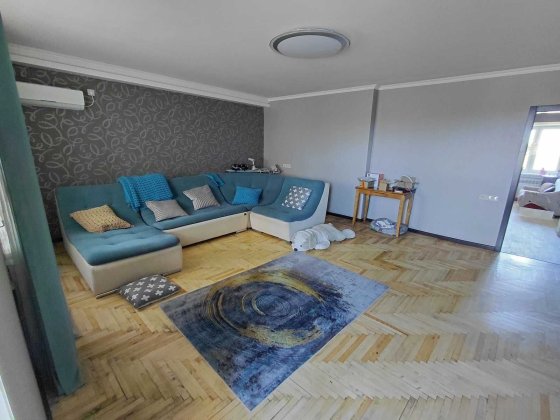 Продаж просторої 2кмн квартири в Олександрівському (213-332-456) Запорожье