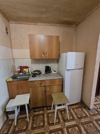 Продам гостинку Салтовка,свой с/у,1 этаж,В.Зубенка - фото 1