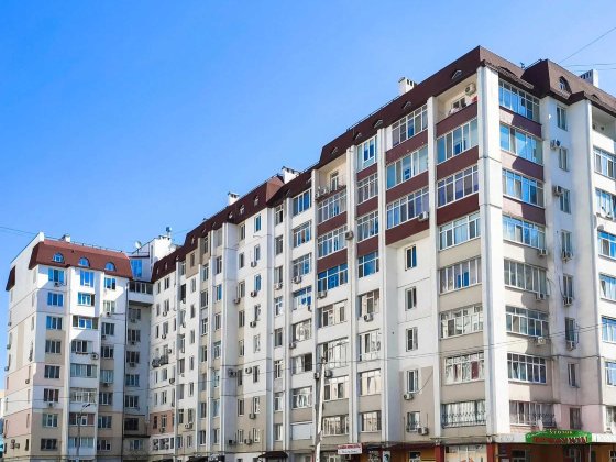 Продам Квартиру центр 2мин метро 3х ком 2х этажная Харків