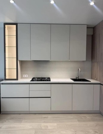 Продаж / Квартира / вул. Роксоляни, Залізничний район, Львів - фото 1