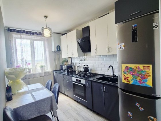 Продаж 3к квартири, р-н Жадова Кропивницький