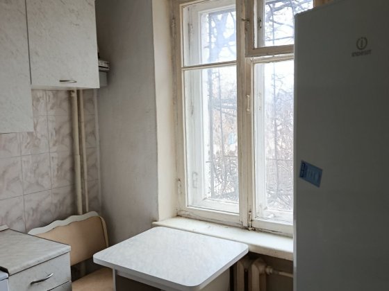 Продаю 1к/кв ул.8 Марта 2/5 32/17/6 ,балкон,колонка,15000$ Николаев