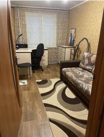 Продаєтся 3х.к Площа перемоги - фото 1