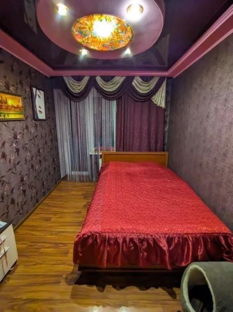 Продам квартиру студию .Центр Хортицкого района - фото 1