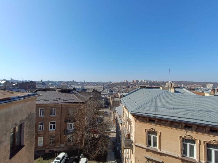 Продаж чудової 2-ох рівневої квартири паркова зона центр міста - фото 1
