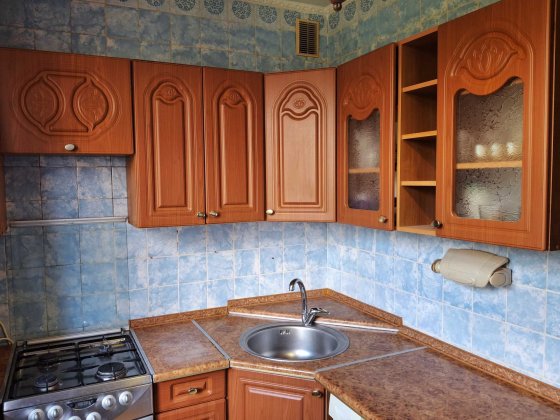 3-ком. квартира на 2-м этаже в высотке по нормальной цене (405018) Харків