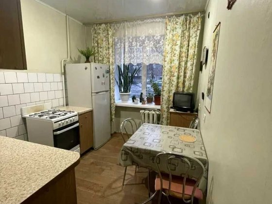Можливо по сертифікату 2-к.кв, вул.Портова, 1/9 цегляний