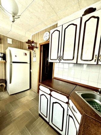 Продам 2 к квартиру на Малом - фото 1