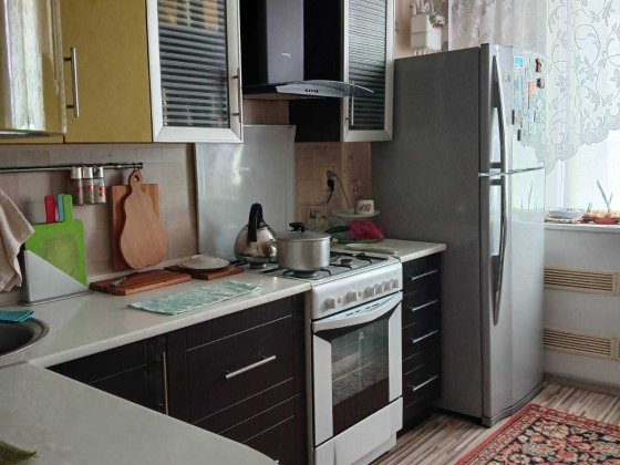 Продам 4-х комнатную квартиру Запорожье Хортицкий район  . Владелец Запорожье