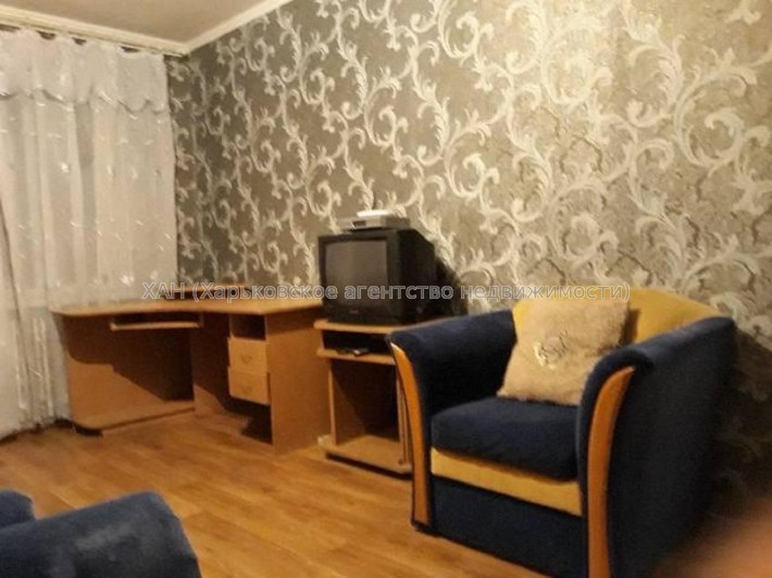 Продам 1к 6/9, чешка , 2-й дом от М Студенческая. М05 - фото 1