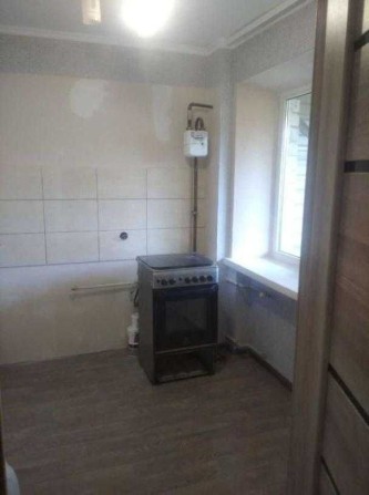 Продам 1к квартиру  в капе Метро Университет - фото 1