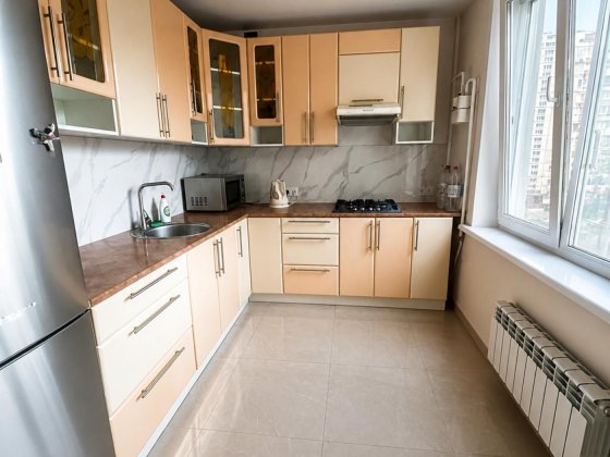 4008-ЮЛ Продам 3К квартиру на Салтовке Студенческая 522 м/р Харків