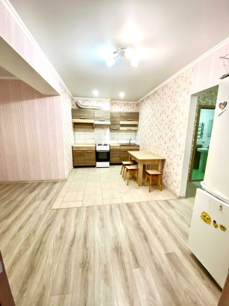Продаж 1 кімнатной квартири 48м, 5/9, ремонт, Лазурная, Рів'єра - фото 1