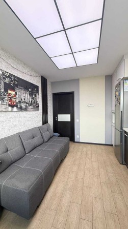 Продам 2к квартиру ЖК Времена Года, +кладовая, ремонт, мебель, техника - фото 1