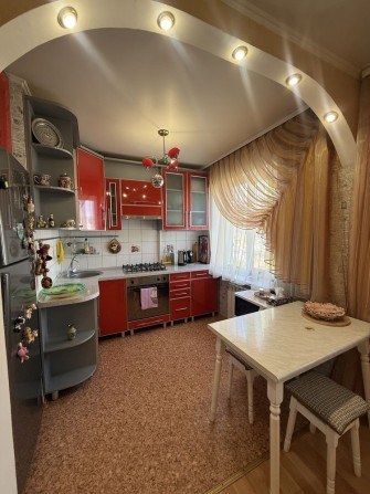 Продаж 3к.кв , 4/5 поверх . Район Дендропарку , вул. Біляєва - фото 1