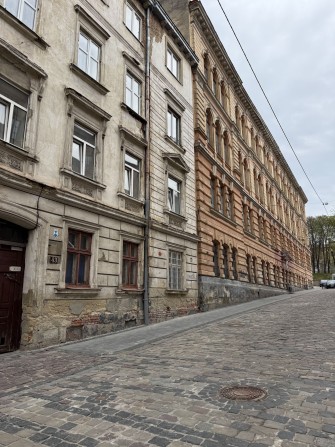 Продаж 2 кім квартири Вул Лесі Українки 142000$ - фото 1
