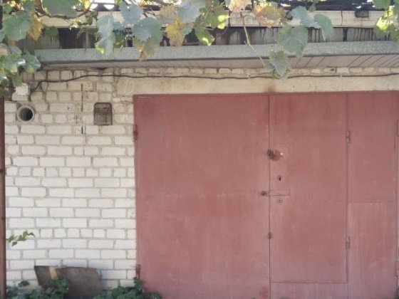 Сдам гараж на соцгороде. Каменское