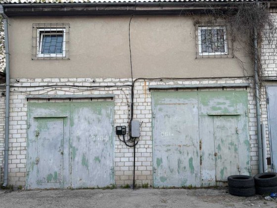 Оренда гаража, 2 поверхи + підвал Бровары