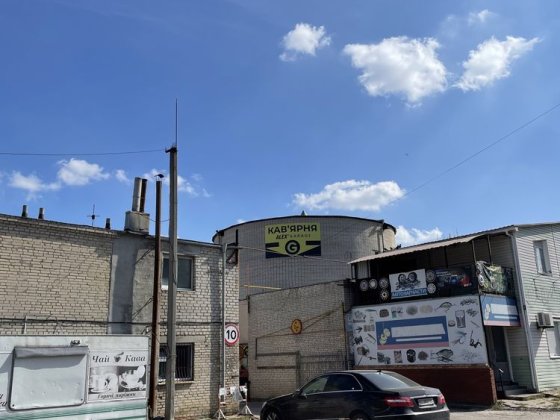 Здам в оренду бокс-гараж в закрытому приміщенні