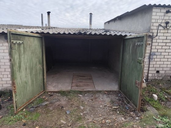 Сдам капитан гараж на шуменском. Кооп РОТОР Херсон