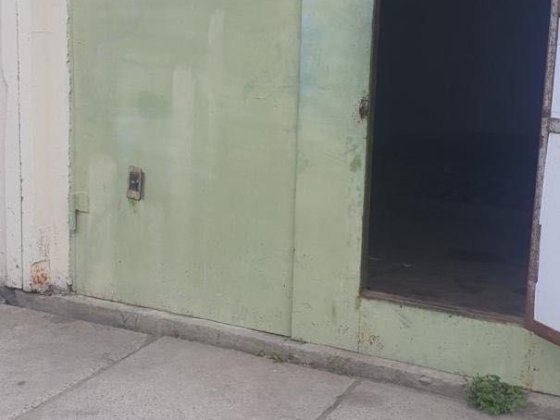 Здам гараж з ямою Тепловозна 18 охорона своя територія Київ