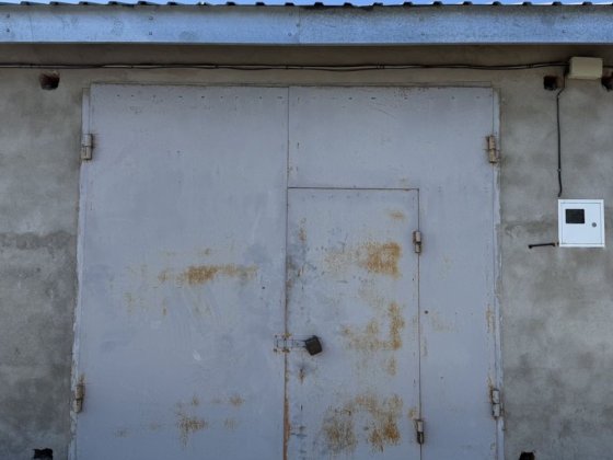 Продам капітальний гараж з підвалом центр міста Кам'янець-Подільський