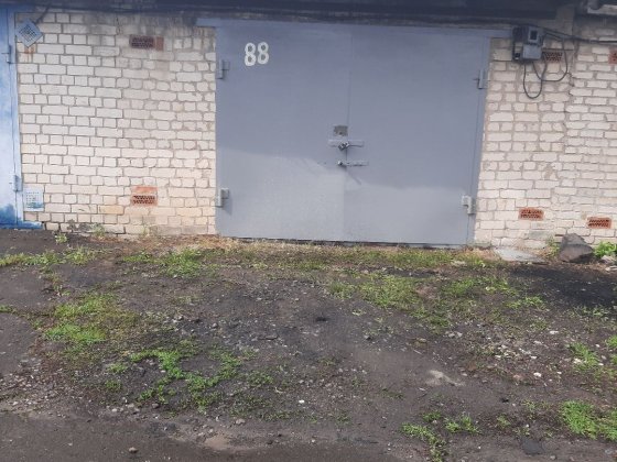 Славянск продам гараж район Артема г.о.молодежный возле Нивы Славянск