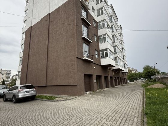 Продаж гаражу у новобудові Стрий