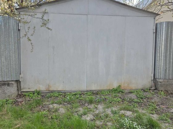 Гараж металевий 6х3.5 м (Біла Церква, Селище) — під розбір Біла Церква