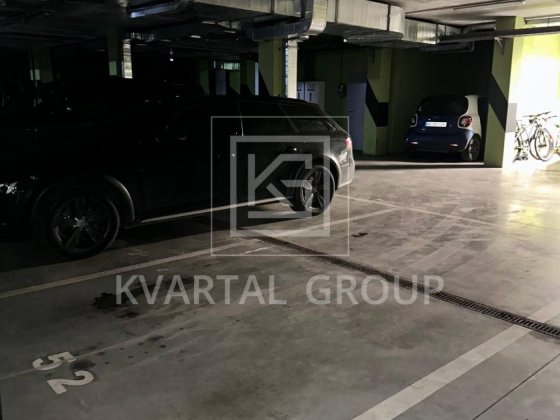 Продаж паркомісця в підземному паркінгу ЖК ВЕРСАЛЬ ПАРК