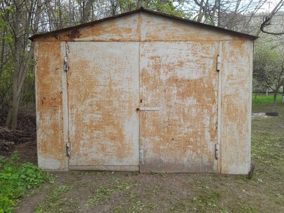 продам металевий гараж без місця в районі коооперативу Молодіжний Кременчук