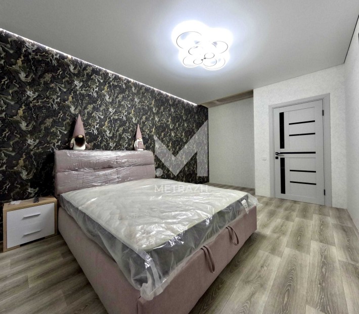 ЖК Птичка, Продам 1к квартиру, новый ремонт, 42м2 - фото 1