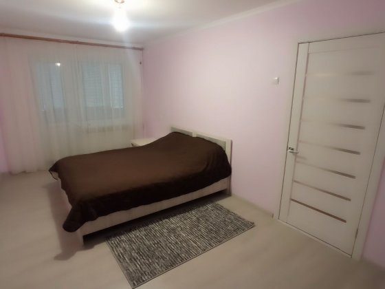 Продаю 2к. кв. пр. Центральний-Водопровідна Миколаїв