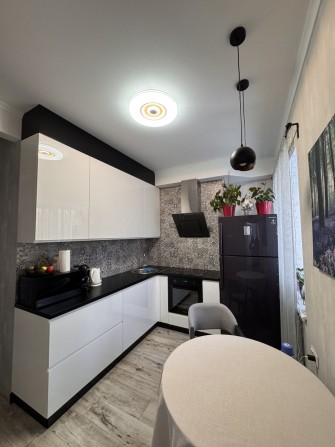 Продаж 2к квартири центр Сертифікат ремонт - фото 1
