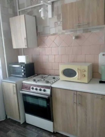 *Продається  1-о кімнатна квартира вул. ЗВЕНИГОРОДСЬКА 1/9 - фото 1