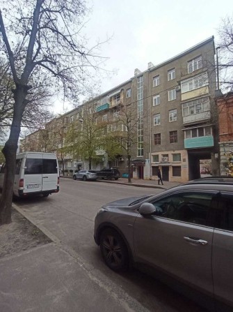 Продаж 3к квартира Центр, ст. м. Универсітет, вул. Мироносіцька - фото 1