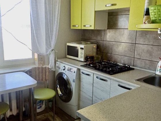 Продаж 3-к кв вул Шкільна Запорожье