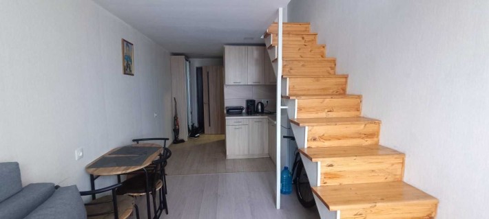 Продам 2-х ярусную квартиру район ТЦ ,, Французский бульвар - фото 1