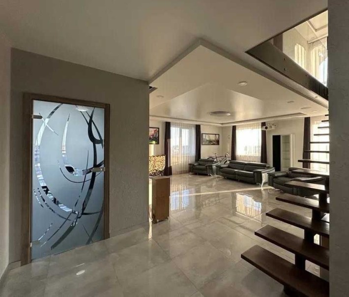 Продаж 4к квартири ДВОРІВНЕВА ПРЕМІУМ 165/148/17м² Дж.Вашингтона 349999$ - фото 1