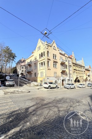 Продам 3к квартиру!Центр! Коперника-Героїв Майдану-Сахарова - фото 1