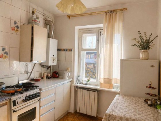 Продаж 2-х кімнатної квартири в цегляному будинку в р-ні НОВИЙ ЛЬВІВ - навпроти парку "Залізні води" Львов