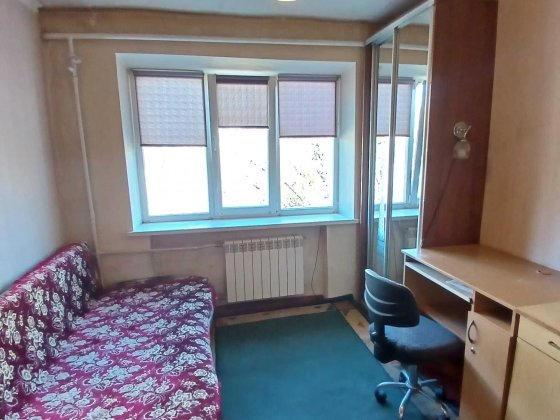 Кімната в гуртожитку 5300 з комунальними Бровари