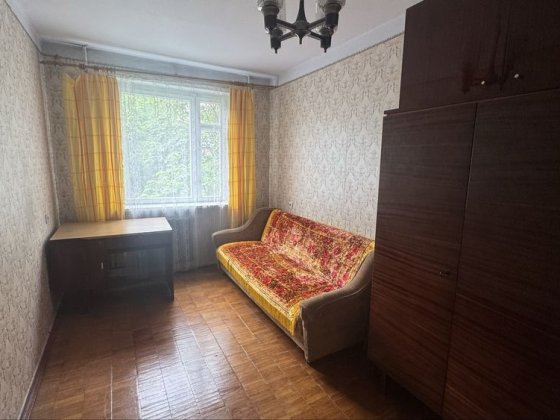 Підселення в окрему кімнату для дівчини Івано-Франківськ