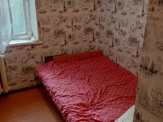 Алмазный. Комната в общежитии. 5000 все включено.
