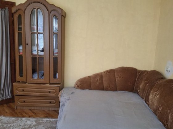Здається окрема кімната в будинку для дівчини Ужгород