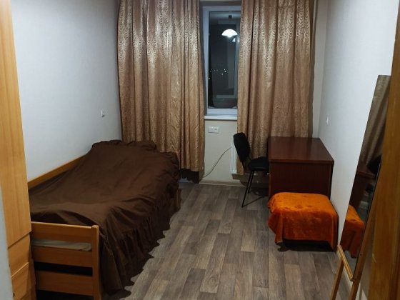 Здам 3 кімнати в 4х квартирі без хазяйки в районі Казбету, Центру Черкаси