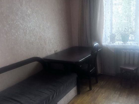 Сдам комнату для одного М Выставочный центр Київ