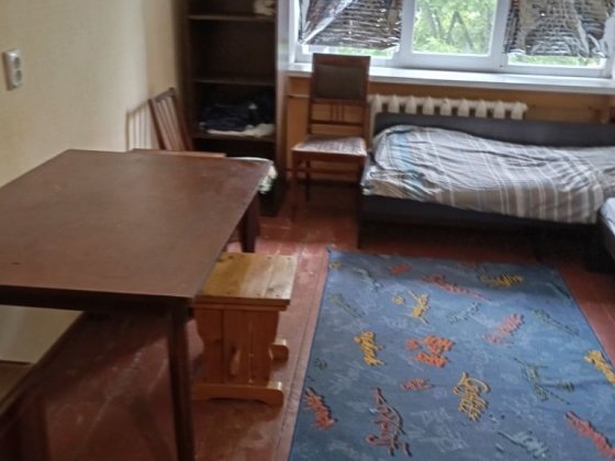 Кімнату в гуртожитку м. Дніпро Днепр
